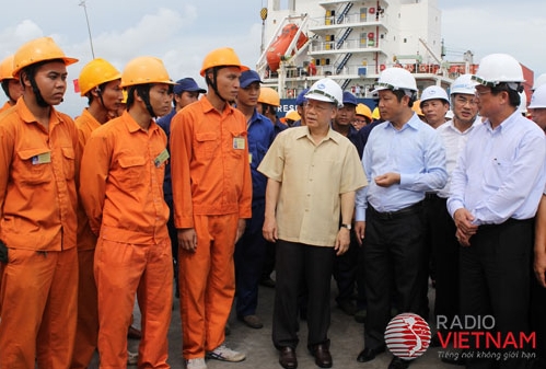 Генеральный секретарь ЦК КПВ Нгуен Фу Чонг посетил город Хайфон